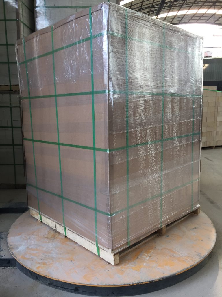 輕質保溫磚系列之高鋁聚輕保溫磚-鄭州平順耐火材料有限公司 輕質保溫磚理化指標_高鋁聚輕保溫磚尺寸