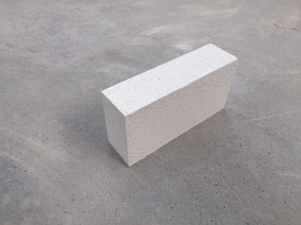 輕質莫來石保溫磚供應商_高鋁磚供應商_廠家直銷-鄭州平順耐材 莫來石保溫磚_莫來石磚價格_莫來石聚氫保溫磚